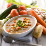 Zeleninová polévka ze zahrádky